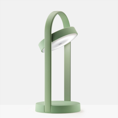 Giravolta bordlampe i grøn, kan bruges inde og ude