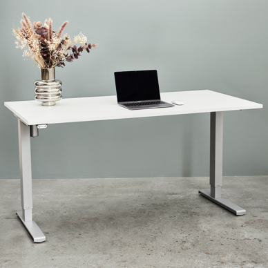 Basic hæve sænkebord med bordplade i hvid laminat